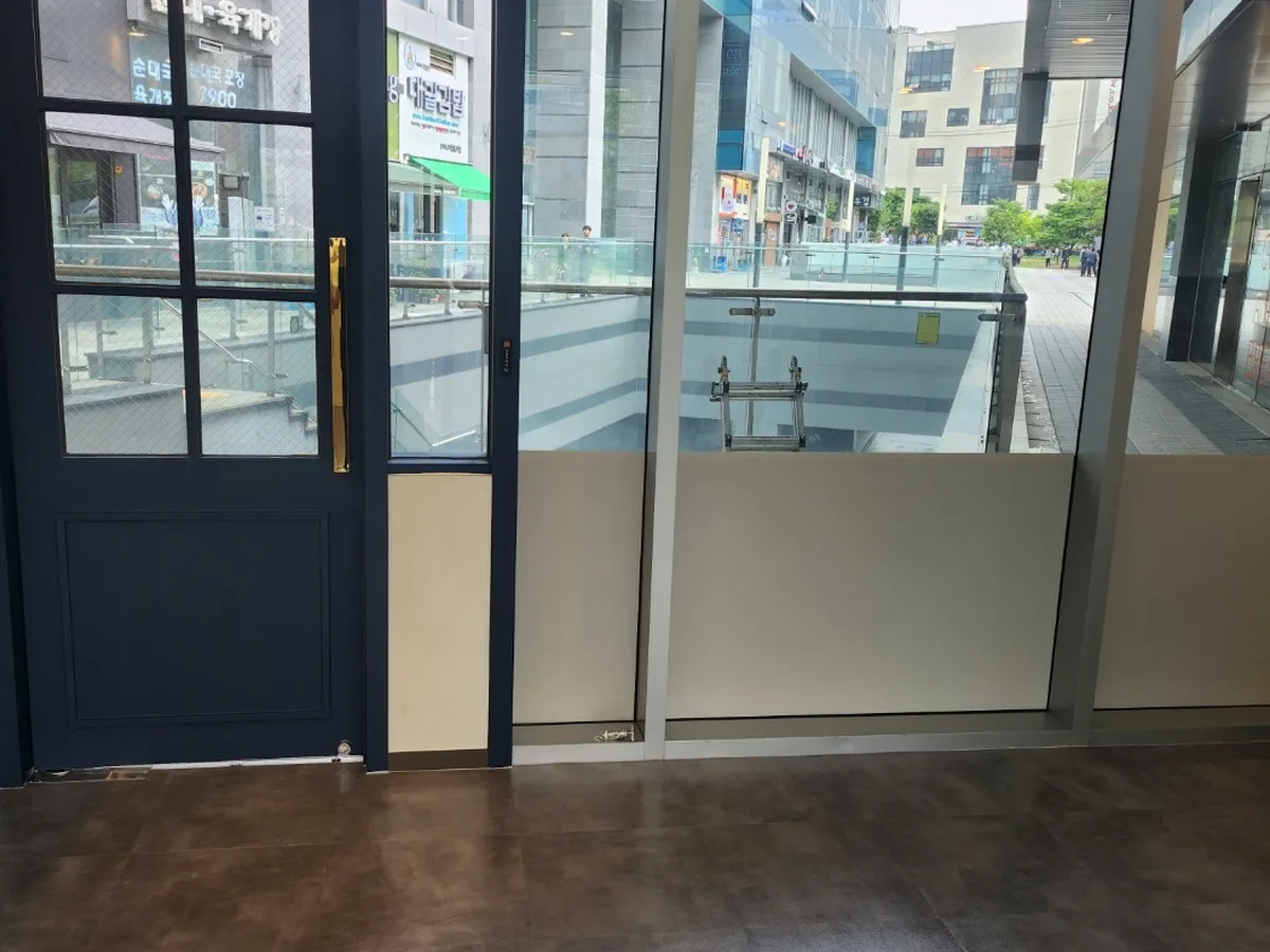 종로구 견지동 사무실 싱크대 붙박이장 위생청소 사례 - 행진크린